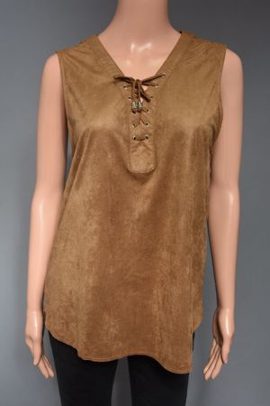 Maiou Dama Jennifer Taylor